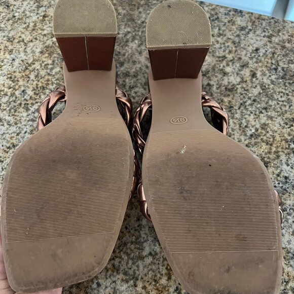 Copper metallic dressy chunk heel sandals - Picture 4 of 4